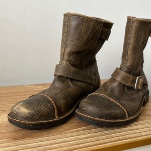 UGG Mens Rockville II Distressed Brown Leather Moto Boots Size 10